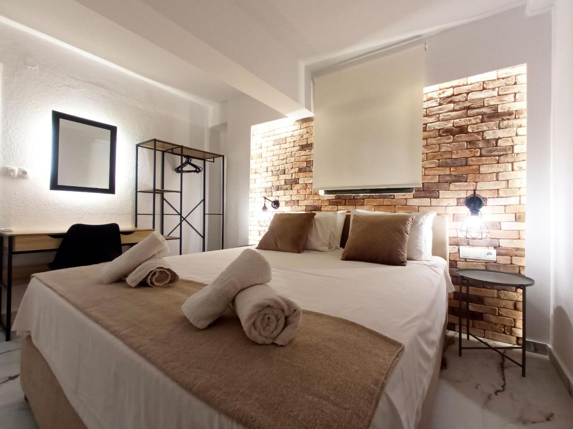 Salonikiou Luxury Residences *