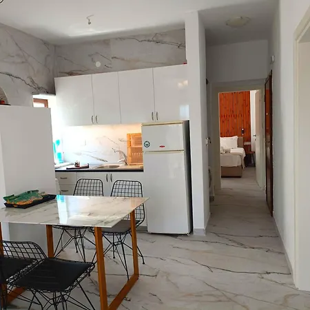 Salonikiou Beach Apartments & Villas Agios Nikolaos  Exterior photo