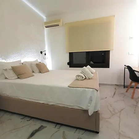 Salonikiou Beach Apartments & Villas Agios Nikolaos  Exterior photo