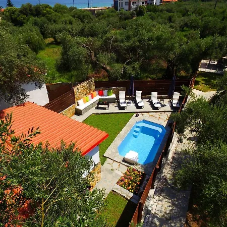 Salonikiou Beach Apartments & Villas Agios Nikolaos  Exterior photo