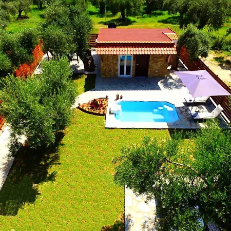 Salonikiou Beach Apartments & Villas Agios Nikolaos  Exterior photo