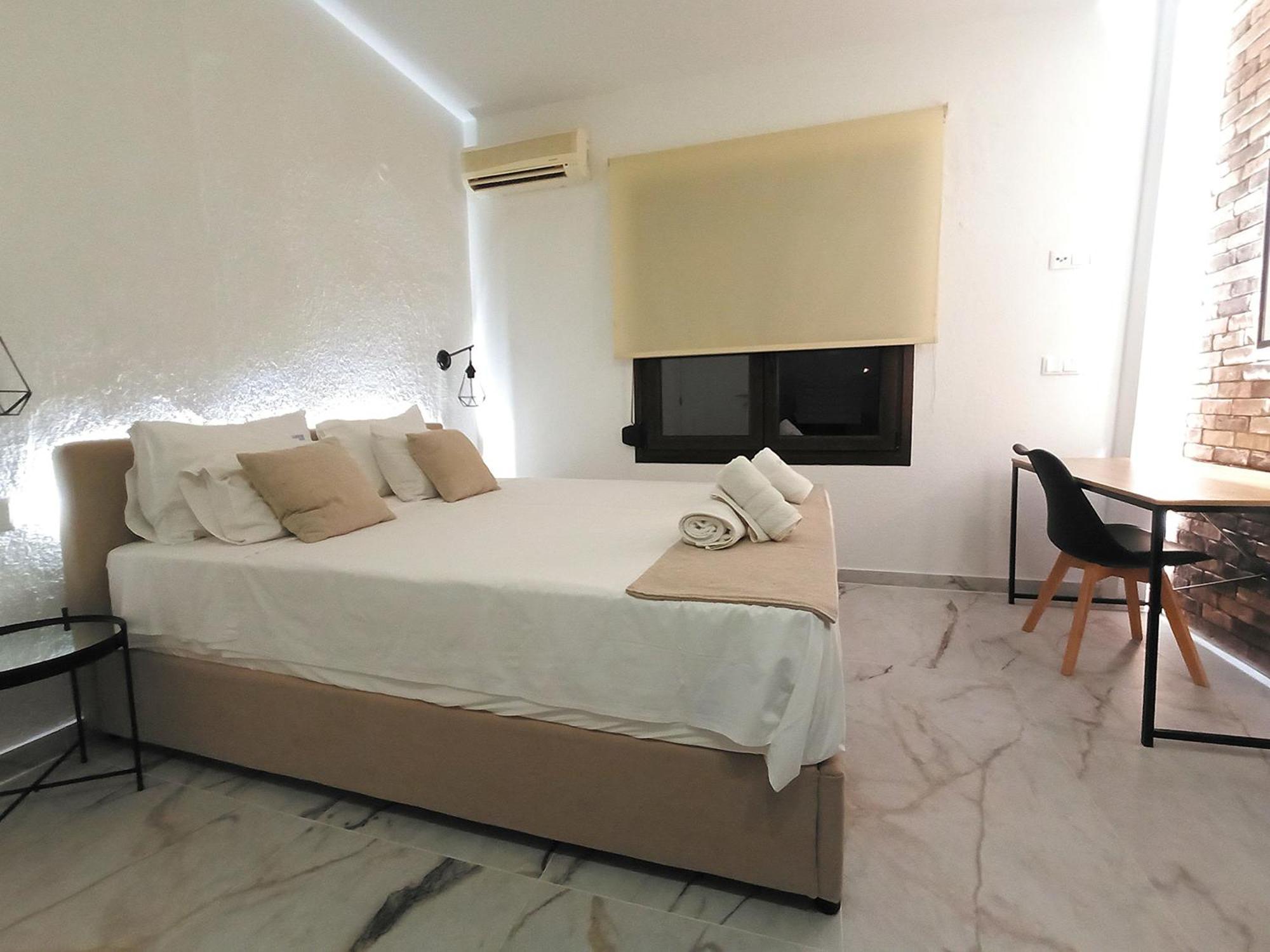 Salonikiou & Apartment *